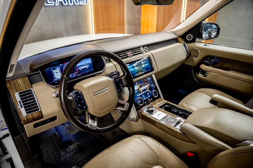 عربي / كوردى

Range Rover
موديل: Vogue
سنة الصنع: 2018
المسافة المقطوعة: 78,000 ميل
المستورد: Sardar
السعر: 38,500$

Range Rover
مۆدێل: Vogue
مۆدێلی ساڵ: 2018
ماوەی ڕۆیشتن: 78,000 میل
هاوردە: Sardar
نرخ: 38,500$

#gt_cars_duhok
