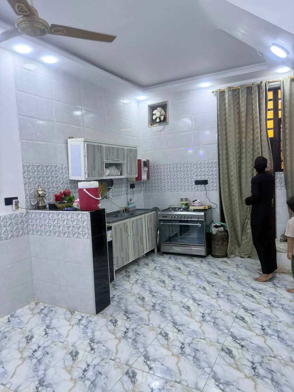 دار للبيع مكانه نجف حي نداء 
قريب عله شارع قنبر منطقت 67
مساحه 50 متر طابق واحد 
صب كون كريت طابوك جمهوري 
حتوي عله غرفه وصاله ومكشوفه وحمام ومطبخ 
سعر مناسب كلش جوه لسوك 

***********
