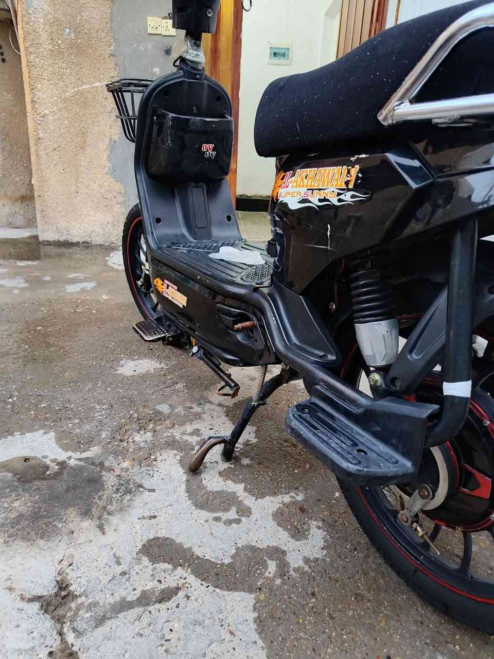 ال أخوين • ٥ بطاريات • تايرات جدد