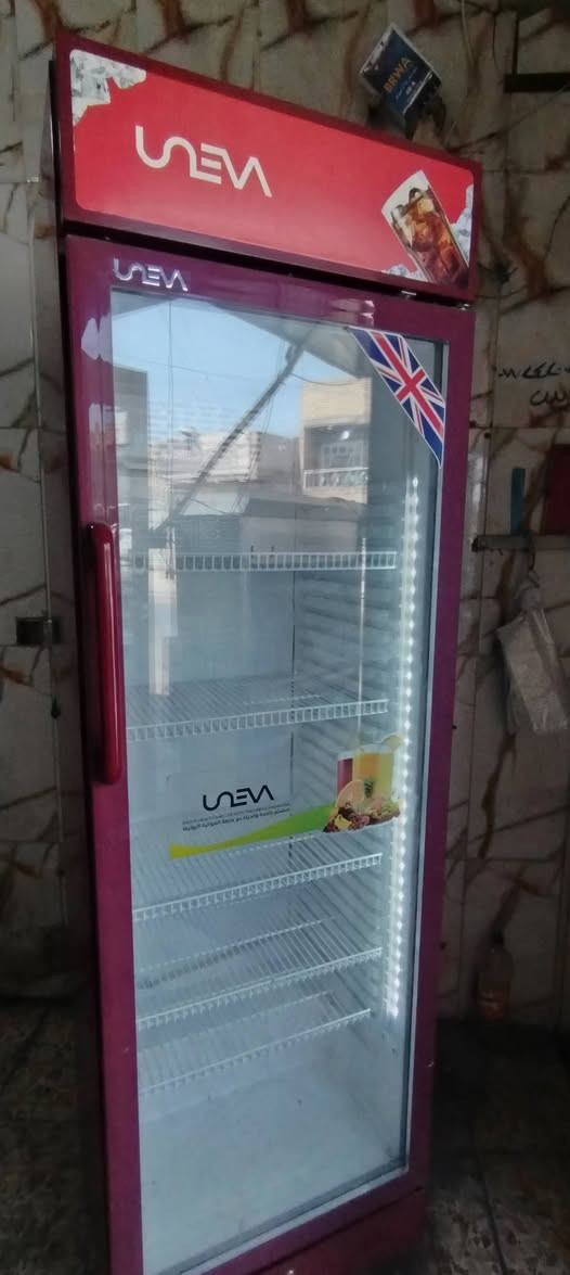 السلام عليكم غراض مطعم كباب للبيع
1...منقله كباب متر ونص  تفصال استيل
2...ميز تفصال مترين ونص استيل
3...عارضه جام متر ونص استيل
4..مثرامه حجم 32 فافون شرط عل فحص
5...عارضه براد 6 قدم اخو الجديد
6...اشياش كباب مغلون أصلي 120 شيش 
كمفيره + كاونتر سنگ + تخته لحم +ميزان الكتروني
+ ملحقااات المطعم سجاجين كاسات روله سلفون
شباب العنوان الشعله الأغراض عل فحص ابيع شلع
ما ابيع مفرد اااالف عافيه عل ياخذهن السعر خاص
او اتصل عل رقم ***********
ربي يرزق الجميع ❤️🤲
