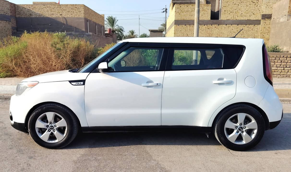 السلام عليكم
كيا صول 2019 وارد امريكي 

تبديل جاملغ وبنيد بدون دواخل محرك1600

رقم بغداد بسمي سياره جديده سعر100 بيها مجال بسيط 
بيع او مراوس 
مكان سياره ذي قار رفاعي 

***********
