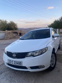 سيراتو ٢٠١٣ • جير عادي • ٤٠٠٠٠٠ كم