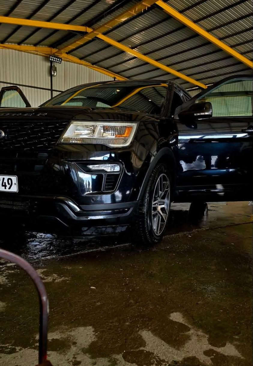 للبيع اكسبلور 2019 sport St ✅

سعرها ادخل ع رابط https://t.me/carssofiraq/17089

المواصفـات ::
فورد اكسبلور مديل 2019  سبورت STاعلي فئة بالفورد  
حجم محرك : 3.5L V6 Tuin-Turbo (400.Horsepower 
بدوون ايربااااك 
ماشيه 97 الف ميل
مواصفات : ST
بلاك توب 
4*4 (AWD)
4 اكزوزات
شاشة الكتروني الون
 بصمة ابواب 
بصمة تشغيل 
تشغيل عن بعد (Remote Start)
صندوق شفط كهربائي وجلاق 
سستم سماعات (Bang&Olufsen)
شاشة دشبول ديجيتال
كاميرة امامي 

كاميرة خلفي
اوتو بارك
تحديد سرعة
اوتو ستوب Auto Stop
رادار امامي (تحديد مسار)
رادار جانبي  (نقاط عمياء)
رادار خلفي (التحذير من الاصطدام)
حساسات امامي
حساسات جانبي 
حساسات خلفي 
7راكب 
كشنات جلد
كشنات كهربائي امامي وخلفي 
كشنات تدفئة
استيرن تدفئة
شفتات استيرن

تبريد لمس
تبريد مركزي
لايتات ليد وعدسة زينون بيلادي
بلوجكترات ليد زينون بيلادي
بكلايتات ليد بيلادي
دوسات ليد علامة اكسبلور
ويل كروم سبورت
وبعد هواي مواصفات ...
السيارة مرقم بغداد
 رقم تلفون ***********
.
.

🚗 اعرض سيارتك الآن في أقوى شبكة لبيع السيارات عبر منصات التواصل مع ترويج ممول. الرابط 👇
https://t.me/carssofiraq
