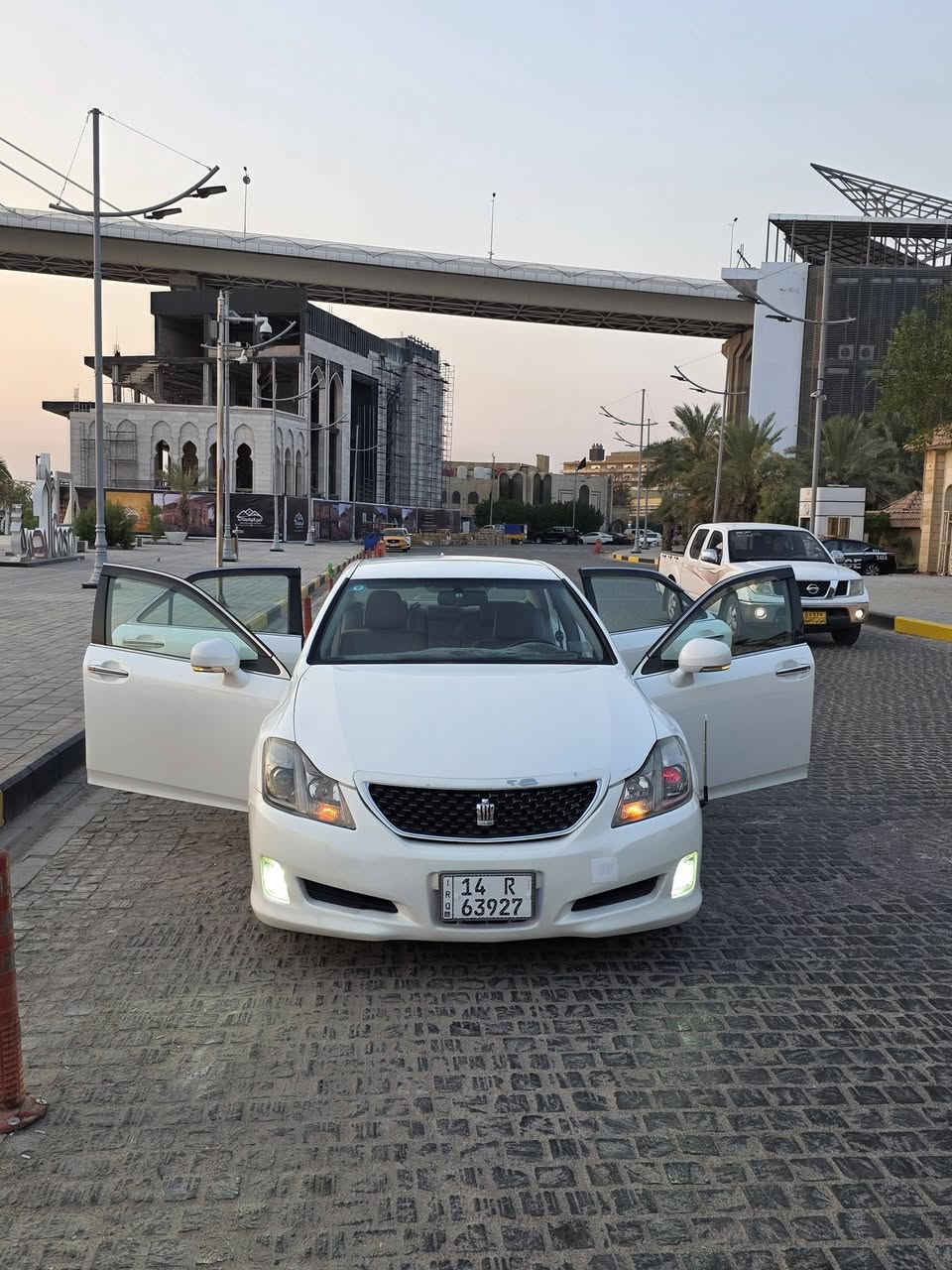 حوته موديل ٢٠٠٨ بسمي بيها مكانين صبغ فقط والباقي كفاله عامه فول فول عده الفتحه سعرها ١٤٠ ترهم مراوس
***********

