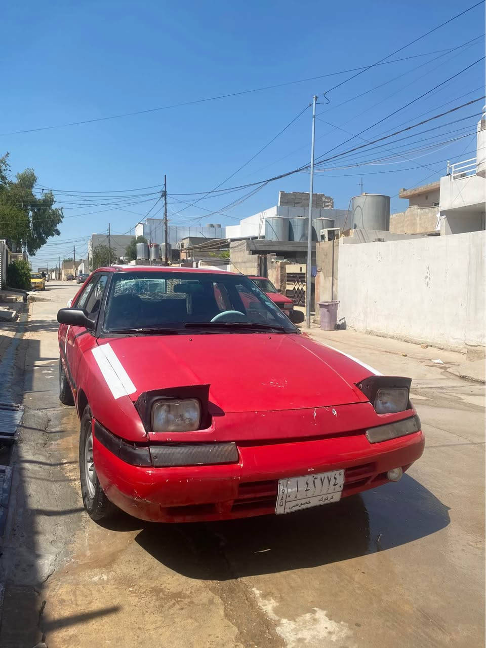مازدا ٣٢٣ مودیل ١٩٩١ بیها بطاقە بنزین شرط تحویل ١٨ ورقە مجال 
*********** كركوك, العراق
