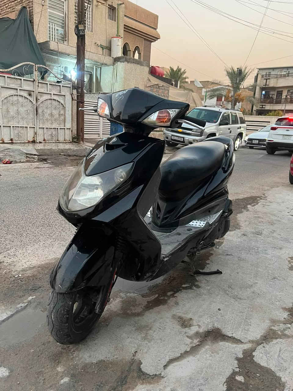 السلام عليكم سكنس فحل كوري بلادي نضيفه نكره سلف الدراجه يرادلها بس كابريتر 
للاستفسار واتساب ***********
 العنوان جميله فلكه ٨٣
السعر 650 وبيها مجال للطيبين
