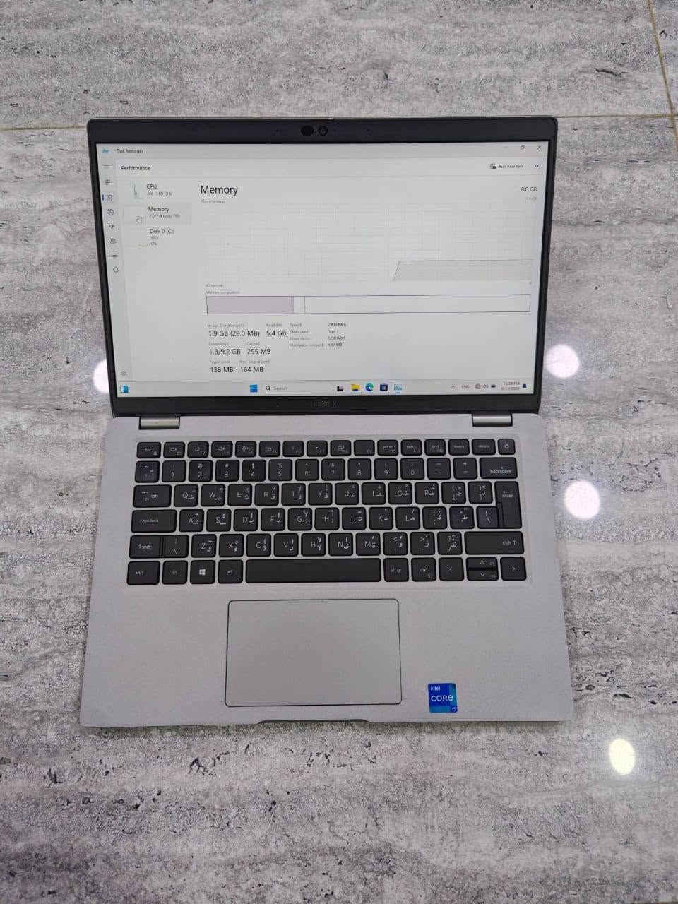 المواصفات ⚙️

▪️المعالج : intel core i5 جيل 11
▪️الرام : 8GB  DDR4 قابل للترقية  
▪️التخزين 256GB SSD  قابل للترقية
▪️كرت الشاشة : Intel Iris Xe Graphics  
الشاشة: 14 بوصة Full HD (1920×1080) 
النظام: Windows 11 Pro

▪️كيبورد عربي إنكليزي
النظافة :98%
ملحقاتة : كيبورد جديد عربي انكليزي وماوس وشاحنة

أصلية وبطارية اصلية وجنطة

السعر : 350 الف عراقي

التواصل واتساب : ***********

نص مكتوب في الصور:
- Task Manager
- Performance
- CPU
- 3% 1.49 GHz
- Memory
- 7.9/7.4 GB (99%)
- Disk 0 (C:)
- SSD
- 0%
- Speed:
- Slots used:
- Form factor:
- Hardware reserved:
- 2667 MHz
- 1 of 2
- SODIMM
- 639 MB
- 8.0 GB
- 7.4 GB available
- 60 seconds
- Memory composition
- In use (compressed)
- 1.9 GB (29.0 MB)
- Committed
- 1.8/9.2 GB
- Paged pool
- 138 MB
- Modified
- 5.4 GB
- Cached
- 295 MB
- Non-paged pool
- 164 MB
- Type:
- Search
- ENG
- US
- 11:23 PM
- 8/11/2023