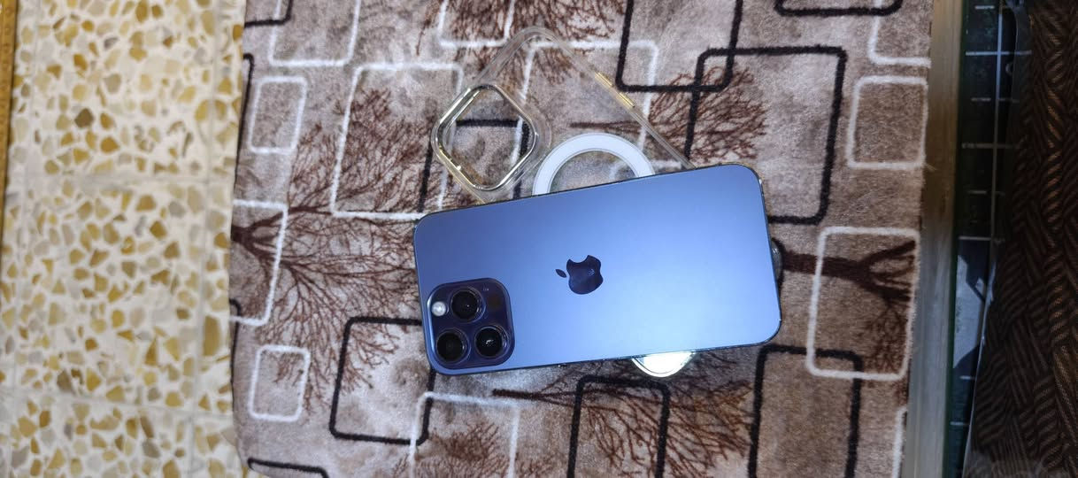 ايفون 14 برو ماكس • ٢٥٦ • بطارية ٩٨