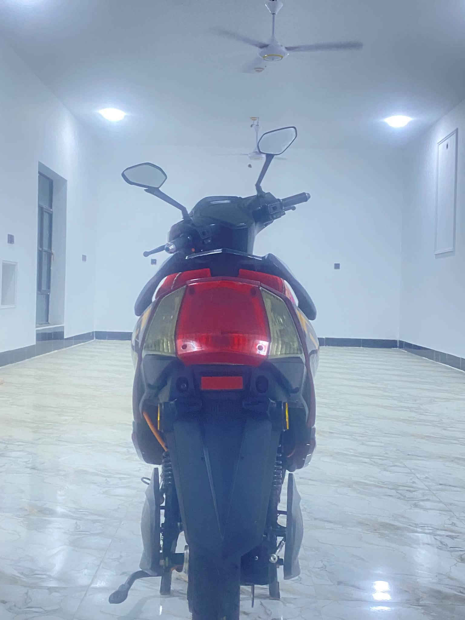 سكنس ابو طير • احمر • مثبت سرعه