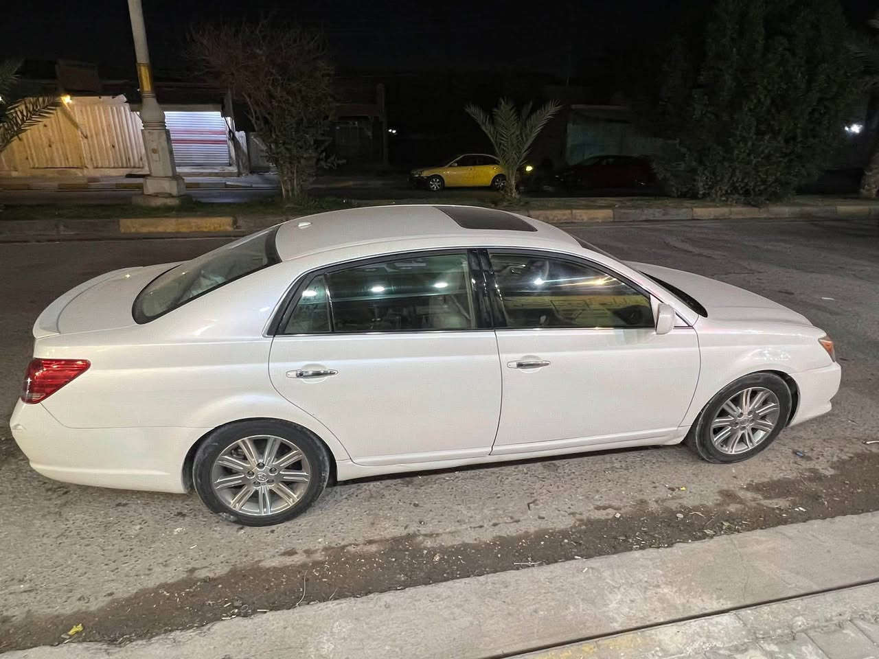 للبيع تويوتا أفالون 2009 خليجي Limited
🔹 الموديل: 2009

🔹 الفئة: Limited لمتد

🔹 وارد: خليجي GCC

🔹 المكينة: 3.5 V6

🔹 6 سلندر

🔹 كير: أوتوماتيك 6 سرعات

🔹 دفع أمامي

🔹 جلد

🔹 كراسي كهرباء

🔹 تبريد كراسي

🔹 فتحة سقف

🔹 دخول وتشغيل بدون مفتاح

🔹 مثبت سرعة

🔹 رادار وحساسات

🔹 كاميرا خلفية

🔹 ABS + مانع انزلاق

🔹 مواصفات خليجي كاملة

………..علما ان السياره بيه نقوصات وينزل من السعر  السياره موجوده بكربلاء محرك وكير بحاله جيده 

للستفسار ***********

السعر 125 ورقه 

@إشارة
