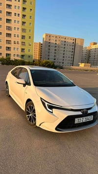 كورلا الشكل الامريكي للبيع موديل2025 تجميع كفالة عامة فول مواصفات المع...