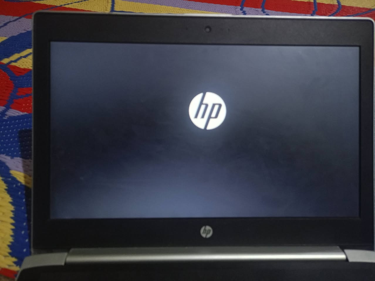 حاسبة نضيفة استخدام شخصي 
النوع: hp 
مع كيبل شحن 

العنوان: السماوة
 يوجد: خدمة توصيل 

تواصل باقي التفاصيل خاص او ع الرقم ***********

السعر: 225 ألف دينار
