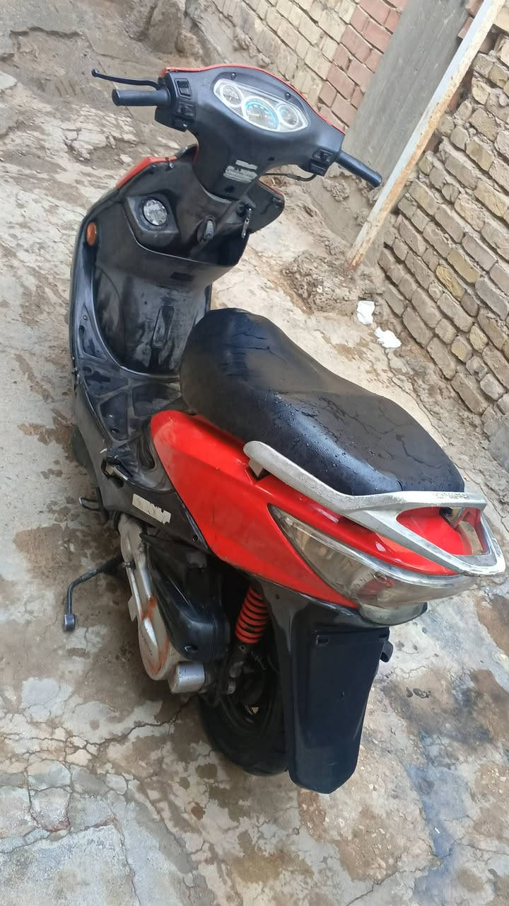 دراجه كامكو للبيع نضيفه سعر خاص ول تواصل علا هاذا رقم***********
