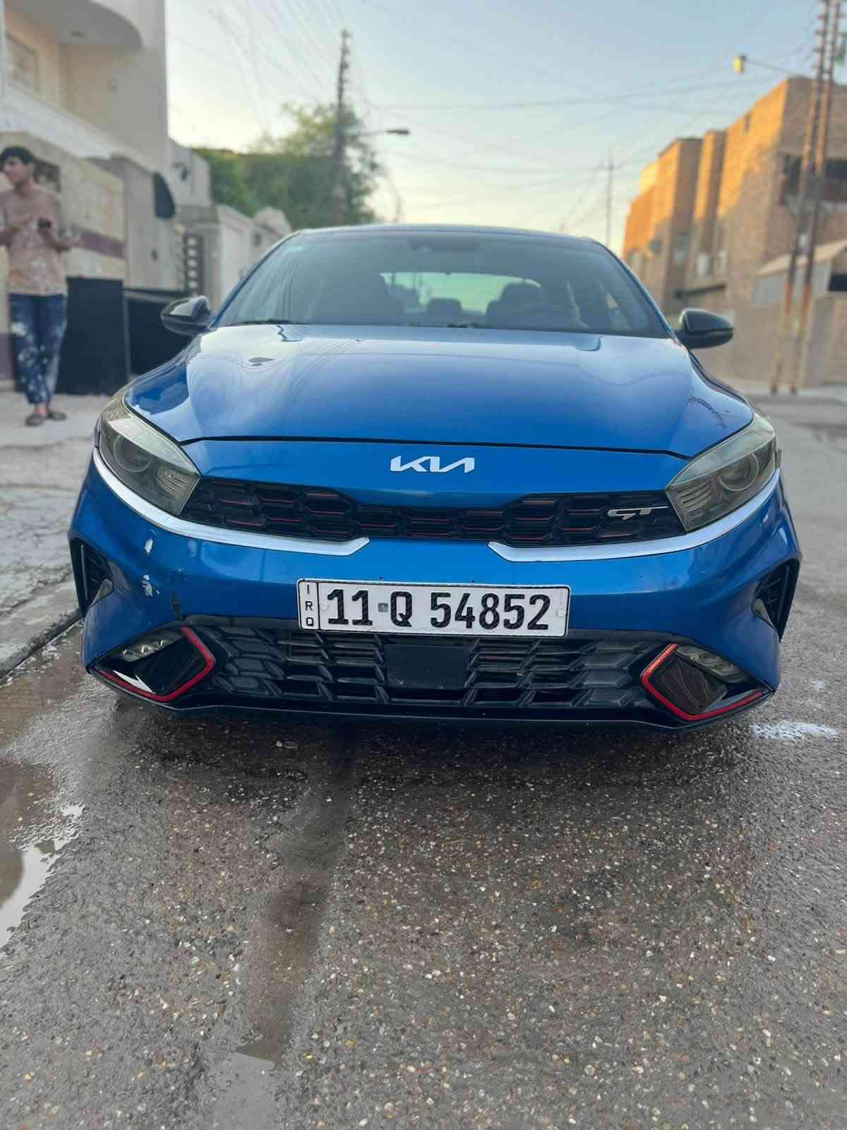 السلام عليكم
فورتي 2023 GT وارد امريكي 
الضرر كما موضح بل صور 
مرقم بغداد بسمي 
فول مواصفات 
بصمه 
تشغيل عن بعد 
فتحه 
كشنات جلد + كهرباء 
كشنات تتفئه + تبريد 
محرك 1600 تيربو 
اشاير بل مري 
رادارات امامي + خلفي + جانبي 
حساسات امامي + خلفي 
وقوف ذاتي 
شاشه كبيره
بعد مواصفات هواي 
العنوان بغداد 
السعر 135 
رقم الهاتف ***********
