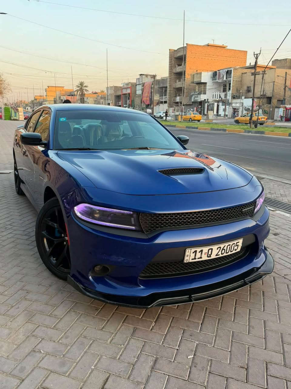 السلام عليكم
جارجر Gt موديل ٢٠٢٢ وارد كندي اكلين 
ماشيه 67 Mi
السياره بأسمي تحويل مباشر 
مكان السياره بغداد 
***********
