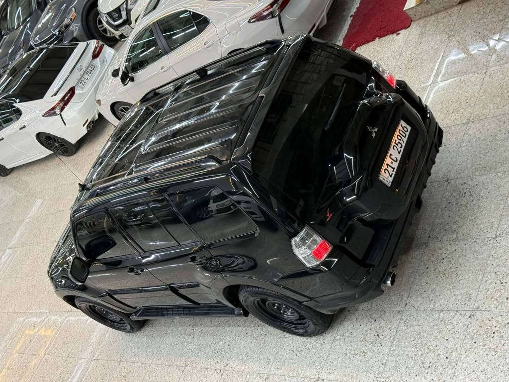 باجيرو • محرك V6 • فول مواصفات