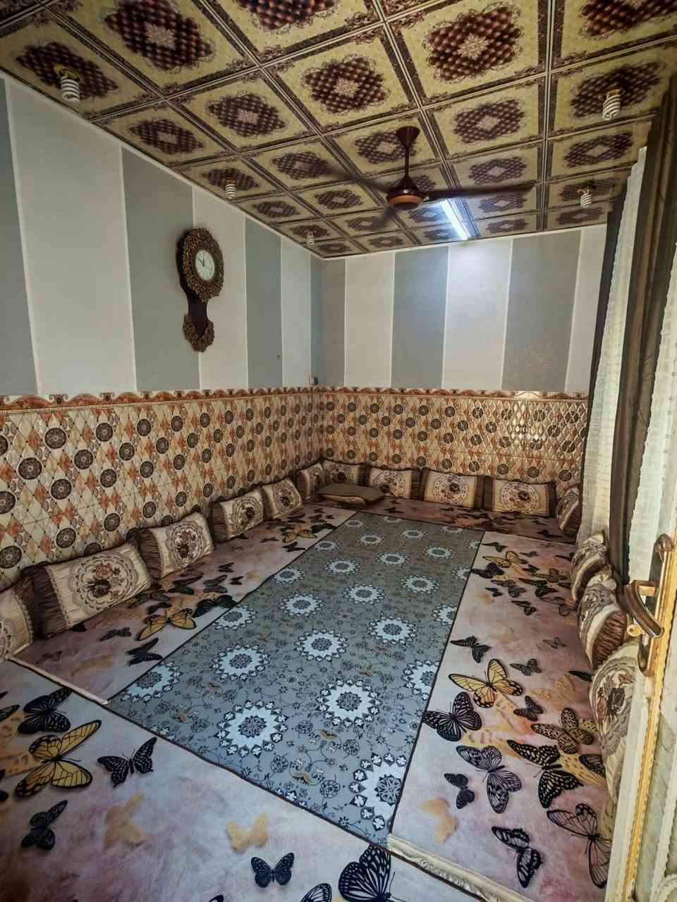 بيت للبيع المساحة 100م
عرض 5 م وطول 20 م
غرفتين + صاله + مطبخ + استقبال + حمامات خارجيه
السعر 40
خلف الملعب عمود رقم 1 رابع بيت عن الشارع الرأيسي
***********
