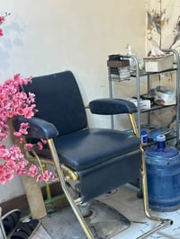 مقعدين • واتساب