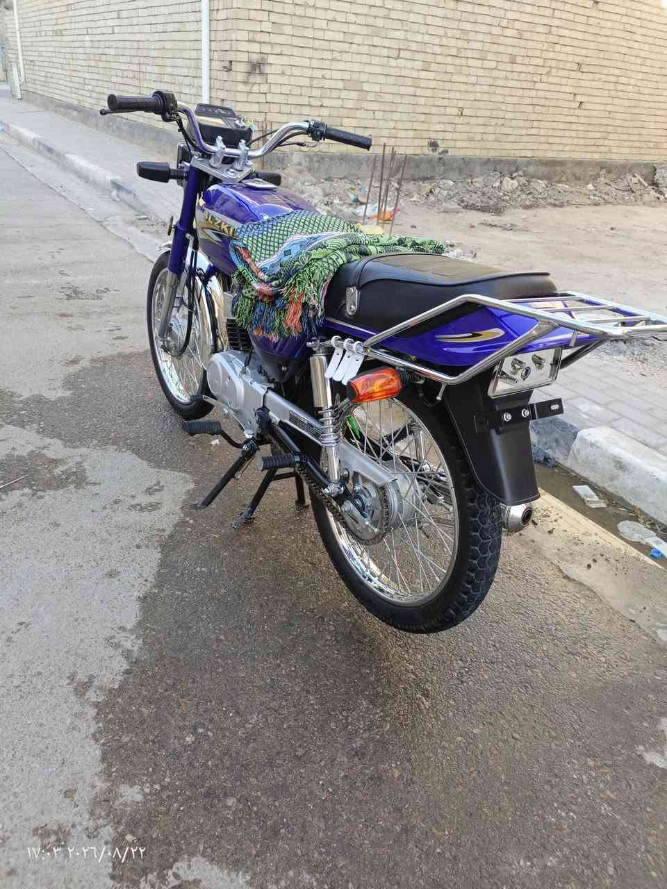 يالله السلام عليكم دراجه للبيع صارلها 5 اشهر طالعه من المعرض الدراجه احلا من الصور بهواي مانقصها شي مكاني كربلاء حي النصر الشراي يتصل وبي خير ويدلل سعرها 750 وبيها مجال حك الجيه ***********
