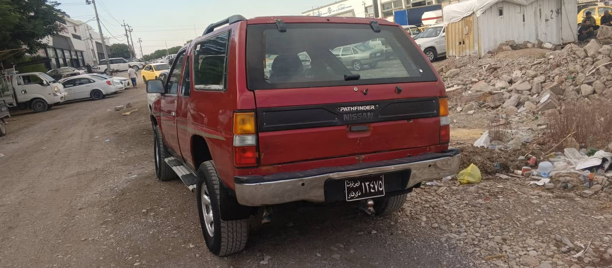 نیسان پاسپەندەر مۆدیل88 گیڕو مەکینەی نیسان 2000 گیڕ عادیە دەبڵ ئەکسڵە سەنەوی جنوبی لە گەڵە بەشەرتی حاسیبەو ئەوەلیات سەیارەکە تنوتۆڵە تەقەو ڕەقەی تیا نیە کارە بای مەزبوتە چوار تایەو ویلی مەزبوتی لە ژیرە سعری 12گەڵا گۆڕینەوەیش ئەکەم لەسەر دڵگرتن ژ.م*********** كالار, السليمانية
