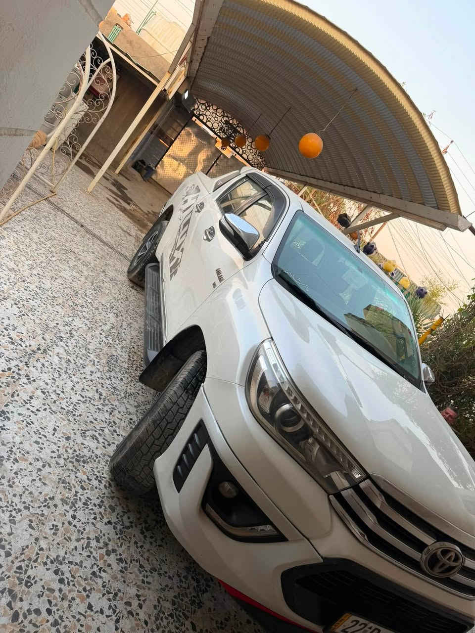 سلام عليكم تيوته بيكم هيلوكس 
جي ار مديل 2020
السعر 260قفل
سته سلاندر6
بيهه حادث بل يمنه بيهه 
بابين مبدلات نفس لون بدون تكم
رقم اربيل شرط التحويل
ابو حيدر‭***********‬
مكلف بل نشر
