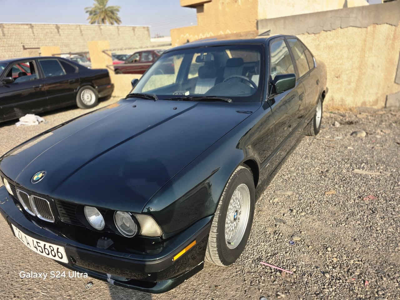 بي أم ٩٢ فول مواصفات  كير اوتماتيك. برده خلفي. سلايت  جام ٦ گير  تبريد ثلج. ويا سويج كير محرك شرط  كل شي  تايرات تاخم صدر  جديد كهرباي كله شغال  سعر ٧٥ بي مجال. رقم اربيل  شرط تحويل وكاله. ***********
