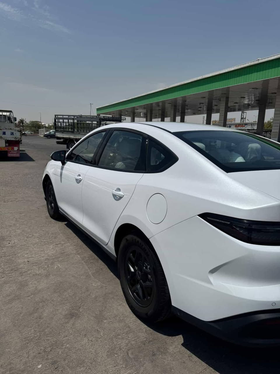 Byd سيل 5
مواصفاتها معروفة
بصمة
تبريد امامي خلفي
حساسات
دواخل أوف وايت
ماشية ٥ آلاف HEV
4 آلاف EV
رقم بصرة بأسمي
السعر ١٢٥ ورقة بيها مجال كلش بسيط حگ الجية
***********
***********
