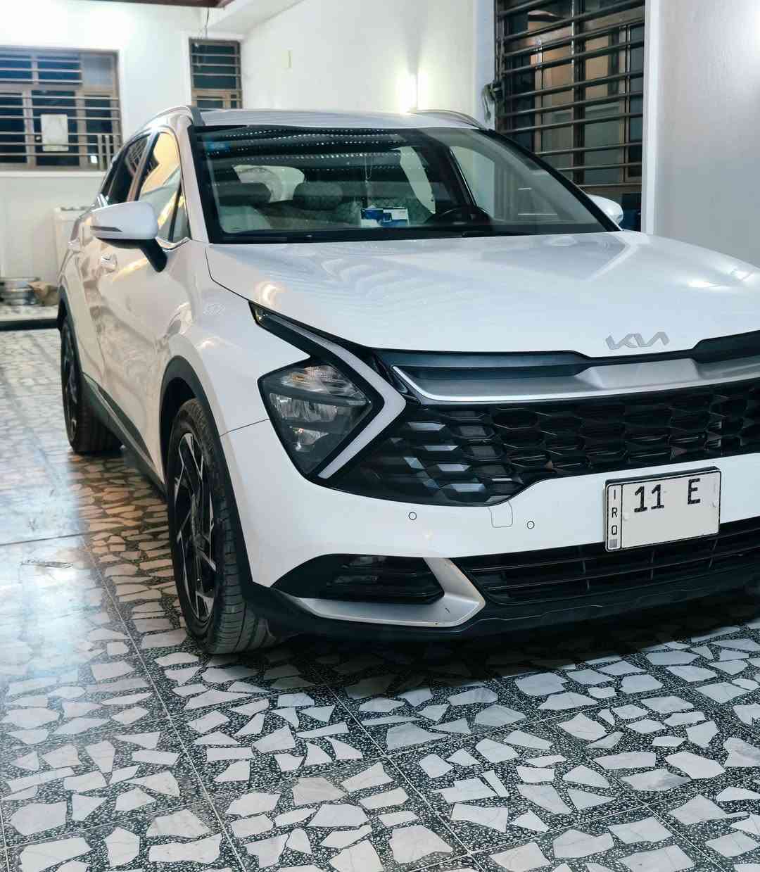 ‏كيا سبورتاج 2024 - خليجي للبيع
‏السياره كفالة عامة كلشي مابيها 🤝
‏✨️وجاهزة من كلشي 🤝 🇰🇷
‏▫️ الموديل: 2024⚡️
‏▫️ المواصفات: خليجي
‏▫️محرك 2000 دوش المرغوب 
‏▫️ المسافة المقطوعة: 13 ميل ✨
‏🔹 المواصفات والراحة الداخلية:
‏▫️ كشنات تدفئة + كشنات 2 كهرباء
‏▫️ نظام تبريد قطعتين
‏▫️ جنطة كهرباء
‏▫️ شفتات ستيرن (تبديل سرعات من المقود)
‏▫️ 5 ويل كب
‏🔹 أنظمة الأمان والقيادة:
‏▫️ بصمة تشغيل + تشغيل عن بُعد
‏▫️ رادار بالمرايا (نقطة سوداء)
‏▫️ مرايا كهرباء
‏▫️ حساسات أمامية وخلفية
‏▫️نضام ترحيب
‏📍 العنوان: بغداد - 
‏📞 للاتصال واللاستفسار 
‏
‏رقم الهاتف :***********

‏#كيا #سبورتاج #kiasportage #kia #سيارات
‏
