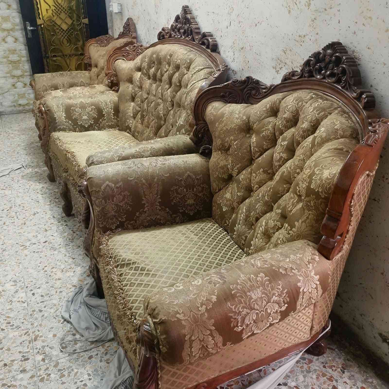 خليجي • خشب بورمي • ١٠ مقاعد