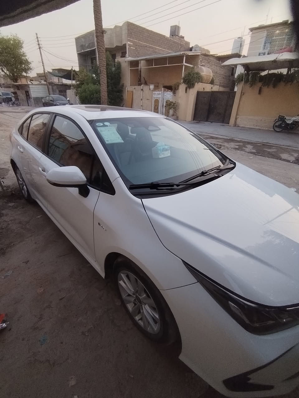 السلام عليكم كورلا موديل ٢٥ ماشيه ٢١ الف شكل الخليجي هايبر السياره بس بيها رصعه صغير باب السكن السياره جديده السعر ١٦٠ ورقه وبيها مجال حك الجيه
***********
ممتواجد عل الفيس
