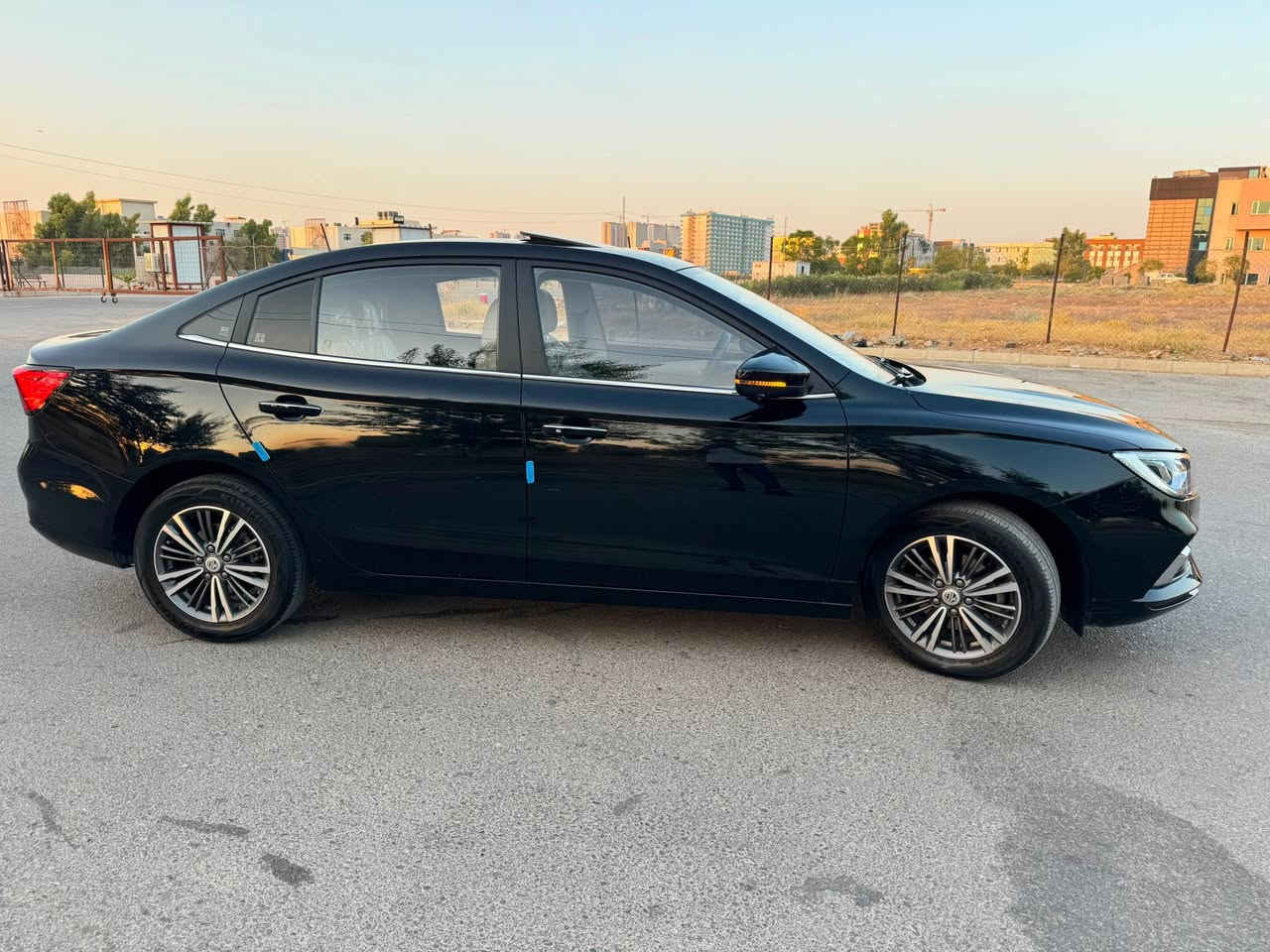 MG 5 LUXURY 2023
❕مەکینە 4 پستون 1.5
❕30 هزار روشتووە 
❕کلین تایتل بێ بویاغ 💎 
❗دەعامی بو دەعامی بە شەرت 
❗گێڕ مەکینە کارەبایات هەمووی بە شەرت
❕فول موسفاتە, رەش, داخل کرێمی , ويل كەب ,ئاوێنە, کوشن کارەبای, کوشن هیتەر, ئیشارەت , تحدید سرعە ....
🔥نرخ 110وەرقە🔥
📍شوێن هەولێر 
***********
*********** أربيل, العراق
