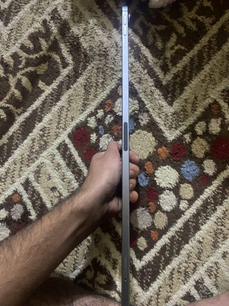 ايباد برو ١٢.٩ • ذاكرة ٦٤ • بطارية ٨٦٪