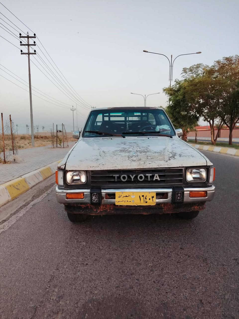 السلام عليكم بيكم 88  سياره خير من لله رقم صفر سنويه صارلها سنتين من صاقطه رقم صلاح دين بلاتيه شاصي كير محرك شاصي صدر تخم تاير جديد شرط خياس سياره بلاتيه السعر 38وبيها مجال العنوان ديالى نحيه جباره ***********
