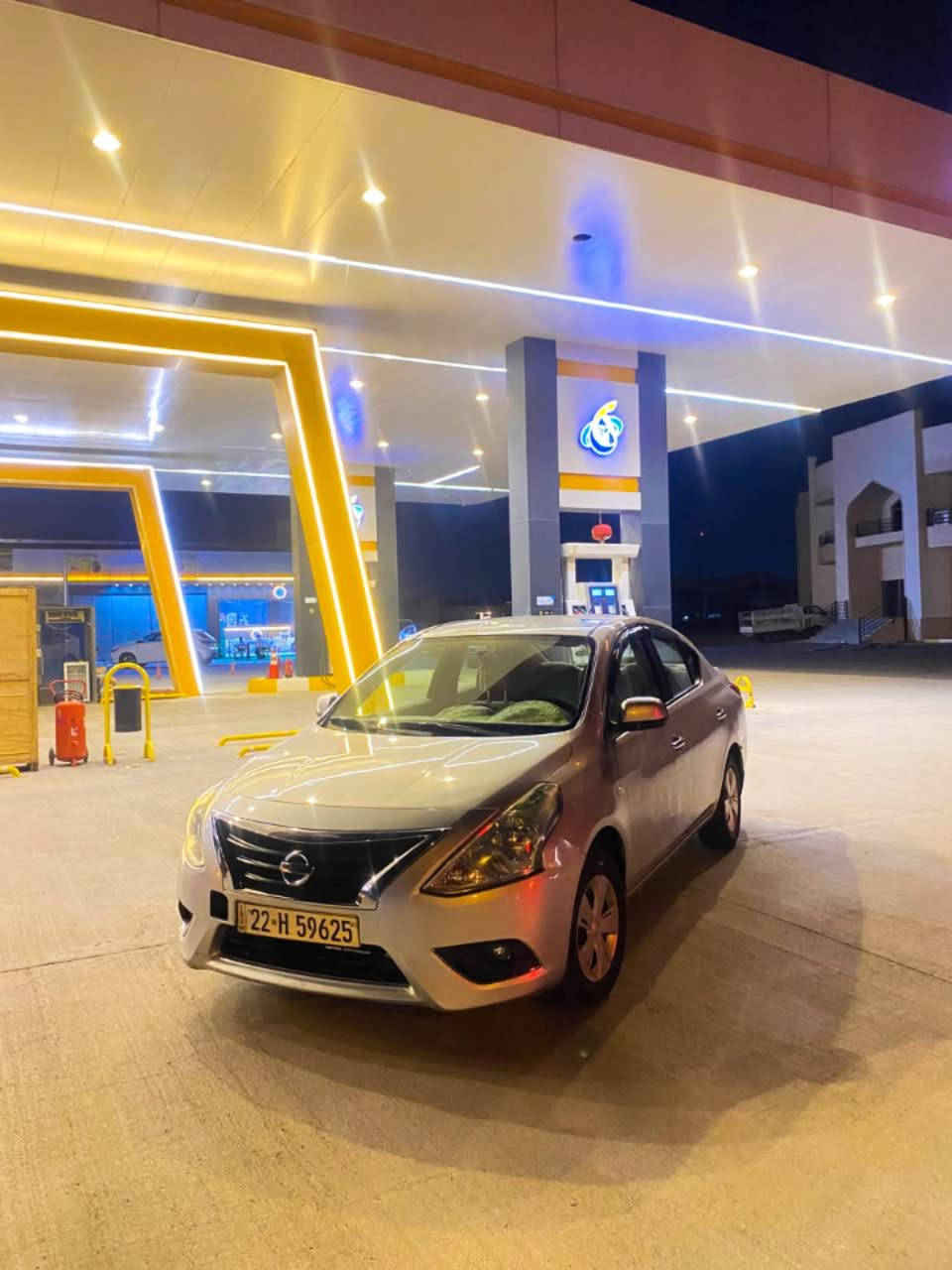 السلا مو عليكم اليو جاي بين نيسان لكشمي با 🚗

موديل 2018بدون صبغ گير محرك كوله اب شرت 🚗

دعامي لل دعامي اب شرت السياره ماشيه ١٩٥السياره كولش 🤝نضيف السياره مابيه مسرف يعني سياره حلوه نضيف 🫡

🫡***********
🫡***********

نص مكتوب في الصور:
- هاي لزكه