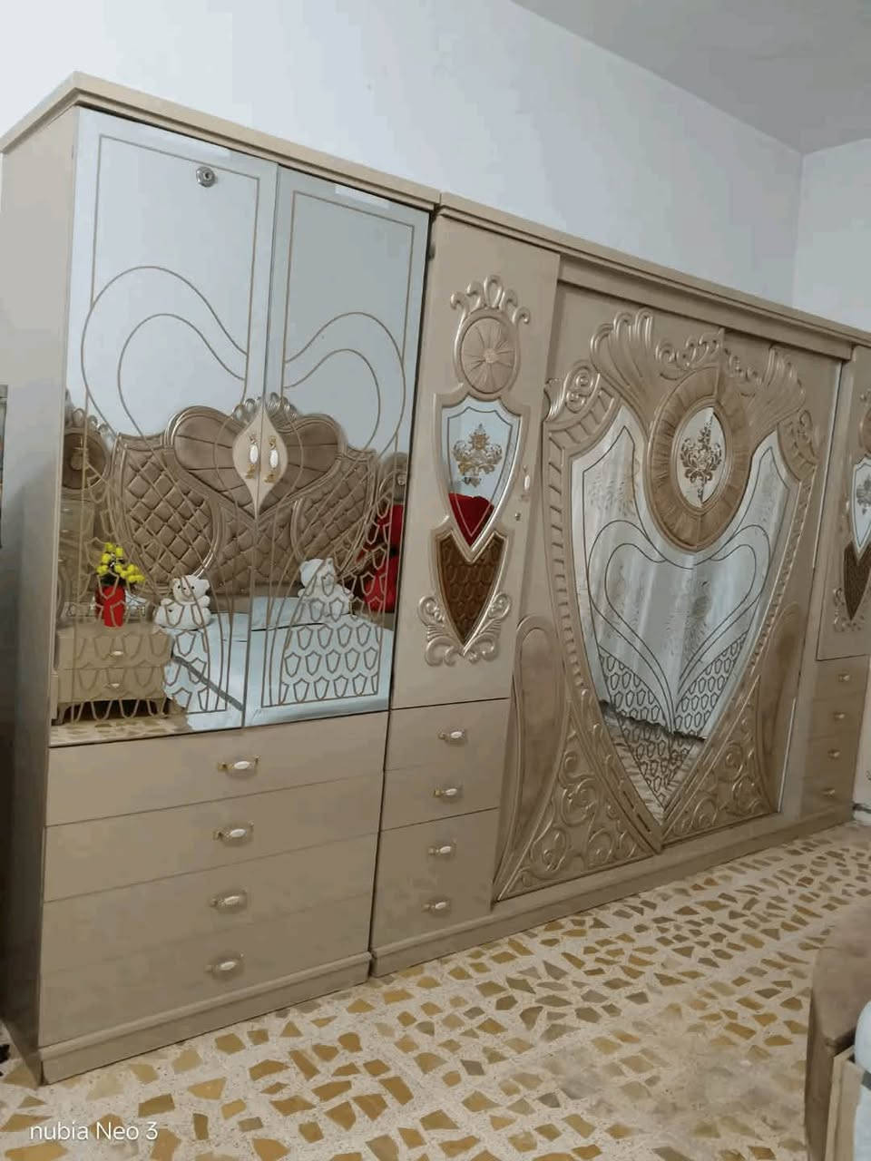 غرفه اخشاب • تركيه • نضيفه