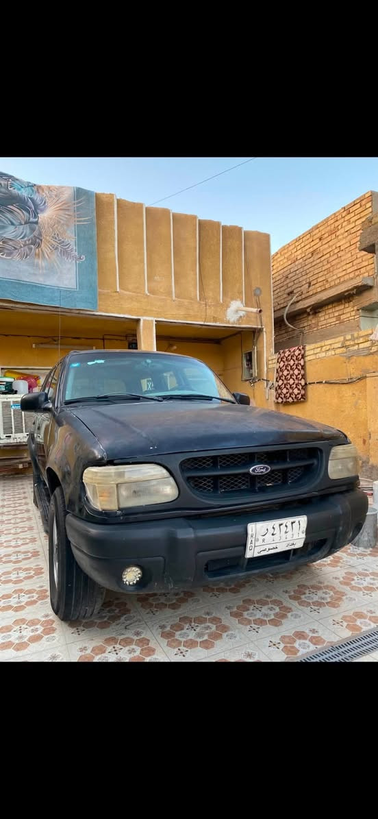 سلام عليكم هاي لفورد اكسبلور مديل 99اطلب عليه كل افلوسها وعليها اشاره حجز ليعرفها ايتصل ع رقم جزاكم الله خير ***********
