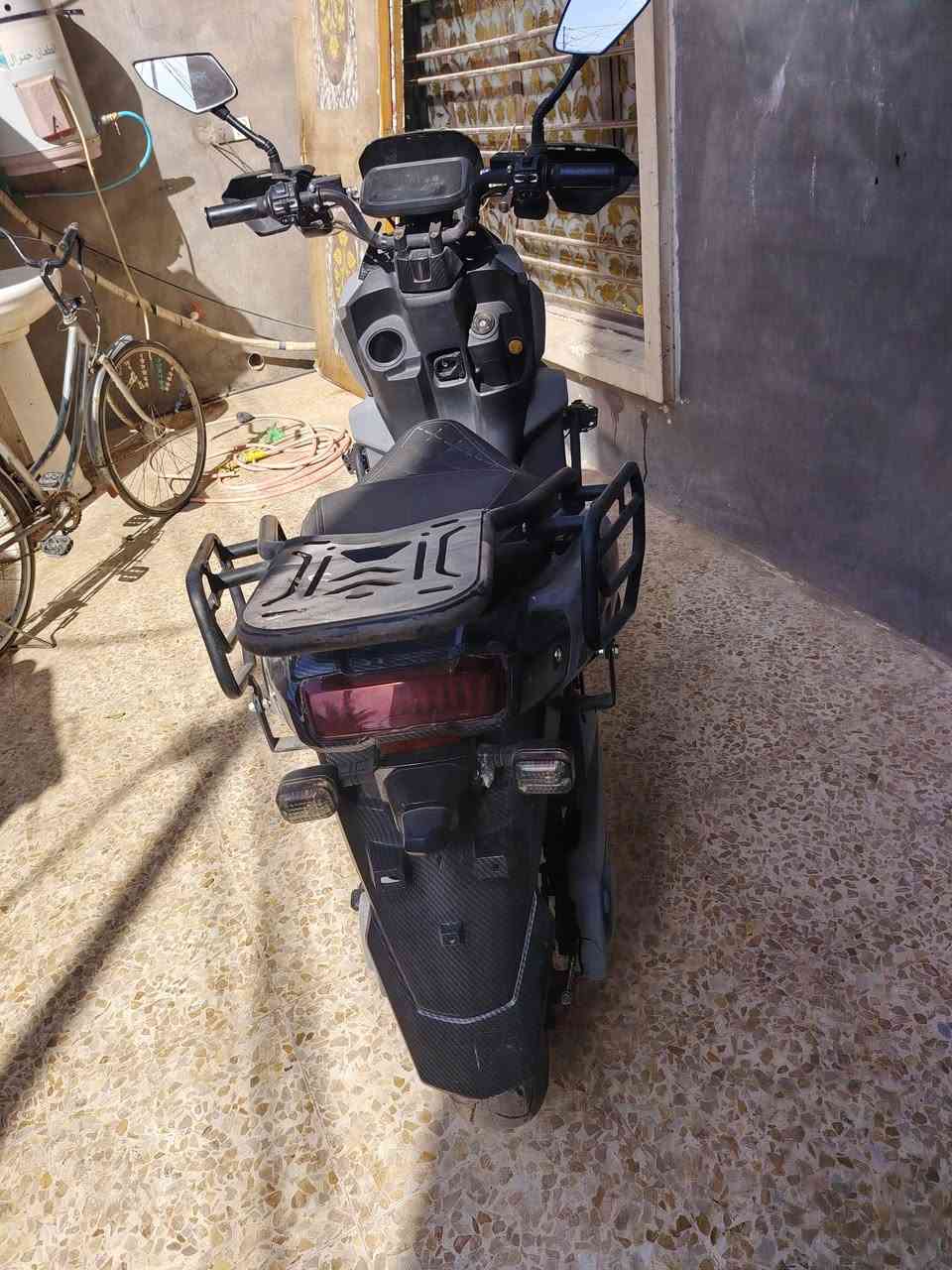 موديل ٢٠٢٦ ٦بطريات مصطره عل فحص كلهن حيل جديده الدراجه وتحياتي الكم السعر ٩٥٠ وبيهه مجال بصيط المكان بغداد ابو غريب *********** ولحد يكلي امسح المنشور يجي ياخذهه ولف عافيه
