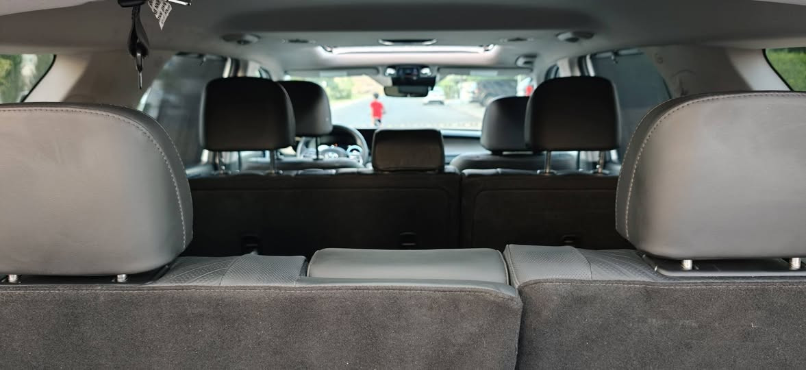 بسم الله الرحمن الرحيم

              🚘  Hyundai palisade SEl 2023

السعر :-237ورقة وبيها مجال بسيط 

✨ المواصفات فول  (SEL):

 بصمة ( ابواب + صندوق ) 
🟥 تشغيل عن بعد 
🟥 شاشة جبيرة ( كار بلي + اندرويد )
🟥 واير ليس شحن 
🟥مثبت سرعة 
🟥قيادة ذاتية 
🟥تحديد مسار 
🟥 رادار امامي 
🟥رادار جانبي 
🟥رادار خلفي 
🟥كامرا دوارة ١٨٠
🟥مثبت ستيرن 
🟥سايد بريك بصمة 
🟥مودات قيادة ( نورمال - سبورت - سبورت بلاص - كوستم)
🟥كشنات تدفئة وتبريد
🟥 سلايد 
🟥تبريد بيانو 
🟥تبريد قطعتين 
🟥لدات بلادية بالدشبول متغير الوان تتحكم بيهه بالشاشة
🟥كيجات بالعداد تظهرلك قراءة (حماوة الدهن - التيربو - العزم)
🟥كيجات دجتال تتغير ويا كل مود مثل ماموضح بالصورة
🟥كير دكمً ٨ سرعات + شفتات ستيرن 
🟥نظام سماعات BOSE اقوى انظمة سماعات
🟥جامات اوتو
🟥اوتو هولد
🟥كشنات جلد
🟥محرك 3800 V6 
🟥لدات امامي خلفي 
🟥وبعد هواي مواصفات بيهه

ضرر السيارة بنيد صبغ وجاملغ مبدل بلادي نفس اللون 
سيارة رقم  اربيل
***********
*********** أربيل, العراق
