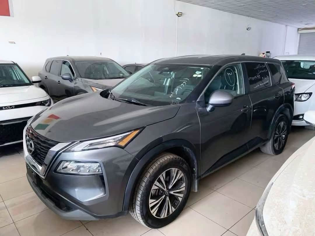 نيسان روج Sv AWD 
موديل 2023
لون نفطي
ماشية 43
مواصفات 
رادار امامي 
رادار جانبي 
شاشة كبيرة 
كامرة دوارة 
اوتو  ستوب
تحسس خط مسار 
كير طيارة 
سبورت عادي وتماتيك شفتات في ستيرن
محرك 3 بستن اقتصادي
تشغيل عن بعد
لايتات لد نهاري زنون
ويل 19 بلادي
تبريد قطعتين 
ايرباك سليم ابشرط
الرقم كاتي اربيل 
السعر مناسب جدا 🤗
للاستفسار مراجعة الصفحة 
او الاتصال بالرقم  وبي  وتساب

‬ ‭***********‬

