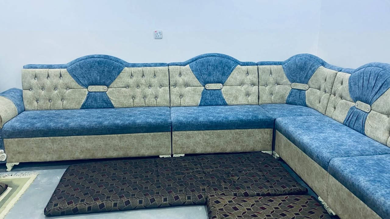 ديوان للبيع ١١ مقعد حطاطه شغل درجه اولى السعر ٢٦٠ وبي مجال ***********
***********
