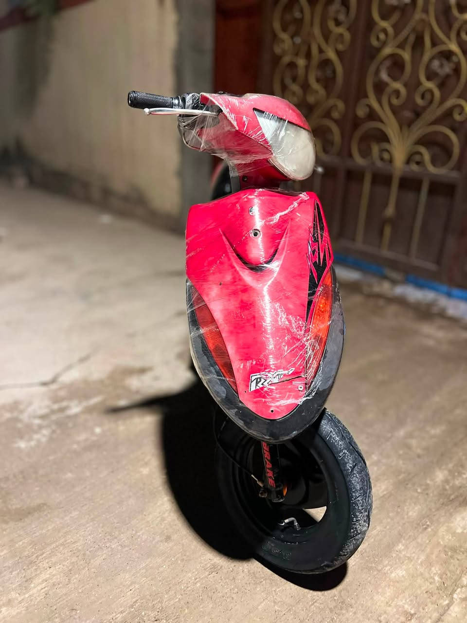ماكس عدله للبيع محرك مكفول من اي شي
كفرات ملاح  حمر  اصلي مو صيني الي بالسوك 
سوادات ملاح تايرات جدد الامامي جيلاتين 
الدراجه شلعه ومعدل  كلها بلاد فقط الكابريتر مبدل اصلي ياماها 
مكاني ديالى تقاطع القدس دور الزراعه
السعر 650 وبيها مجال بسيط 🔒
للتواصل واتساب او ماسنجر ***********
