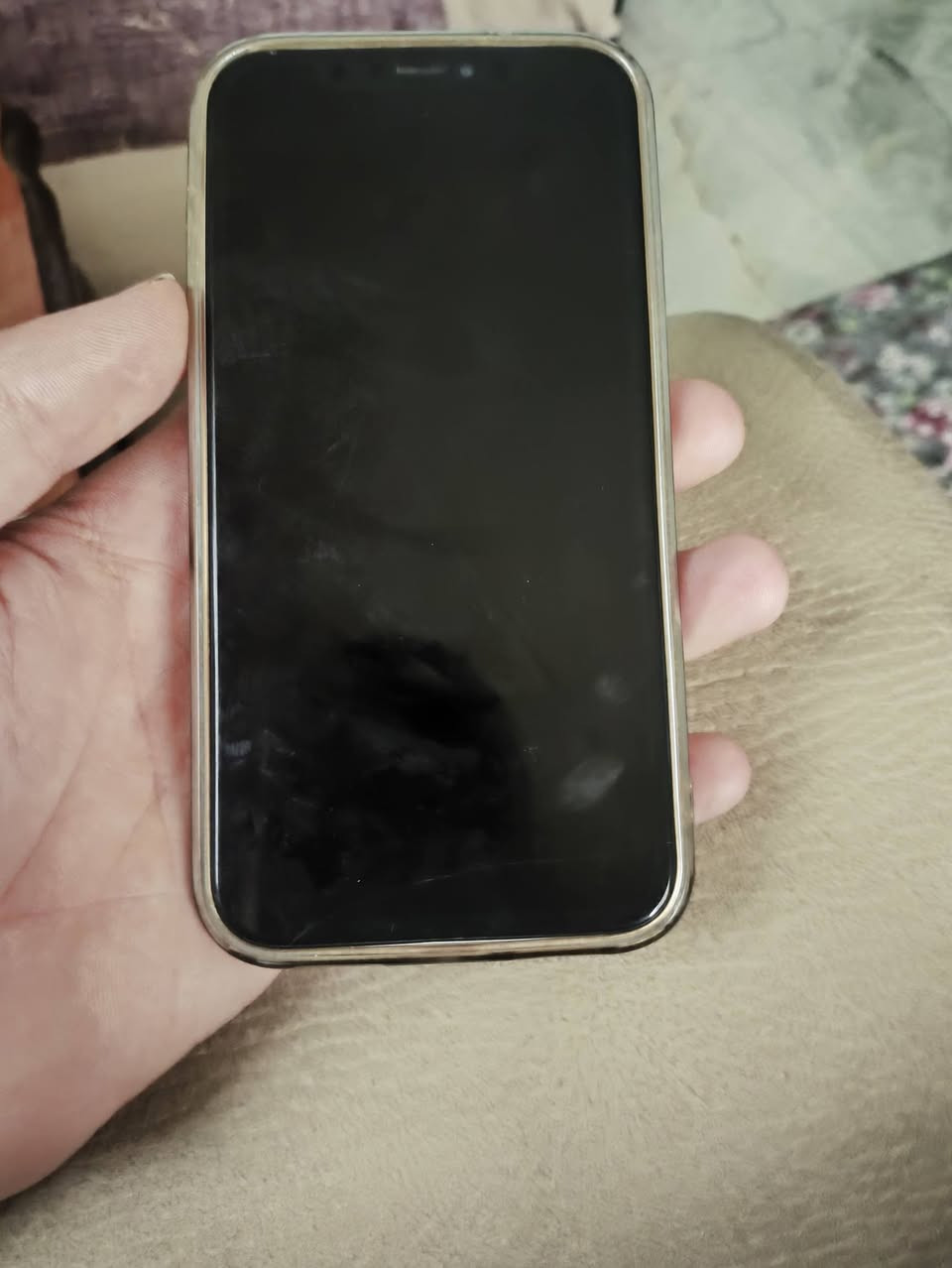 يالله
السلام عليكم ايفون xrذاكره 128بطاريه 100فيس ايدي شغال بي فطر بصيط بلاكلاس مامببن شاشه بلاديه للبيع سعر 120وبي مجال 
مكاني فلوجه 
رقم الهاتف ***********
