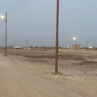 حي الجوادين • ١٤٠م • كهرباء وماء