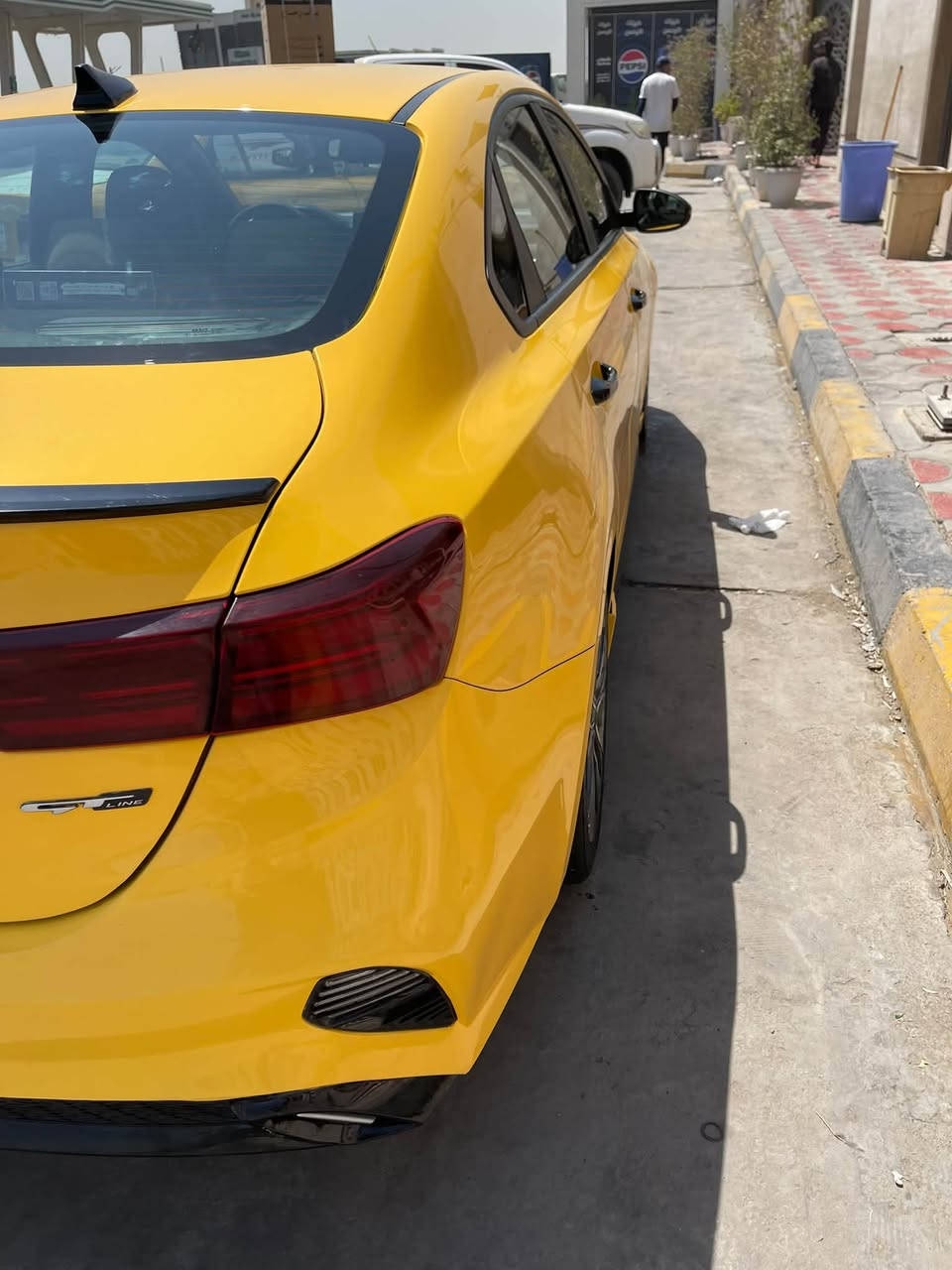 من رخصة الادمن
السلام عليكم فورتي موديل 2022 جي تي لاين ممبدل ولا قطعة مبدل فقط رواجز وتايرات ويل عادي غير هذا للبيع

سعرها 150$ وبيها مجال ***********

Nadore Alakely
