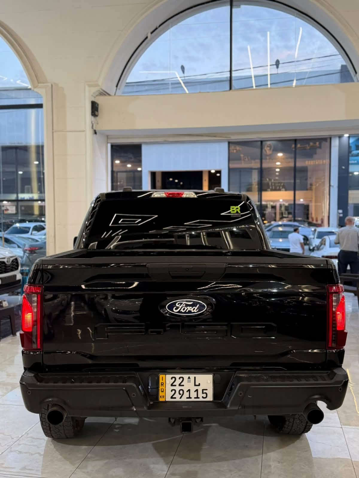 فورد F150
FX4/2024 

Off Road 

قطعة وحدة 

صبغ جاملغ 

ماشية 43 الف كيلو. 

بدون دواخل 

بدون ارباك 

سعر:330 وبي مجال 

رقم

‭***********‬
