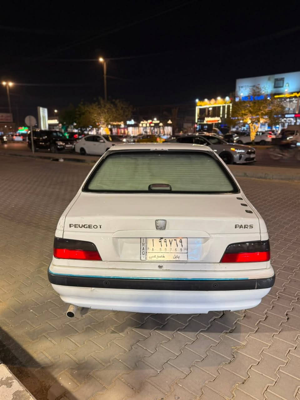سلام عليكم 

بيجو بارس 2021
رقم بابل 

مكفولة كير محرك تبريد حدادية
بيها فقط باب تبديل خلف السائق

السعر 57 ورقة وبيها مجال

***********
***********
