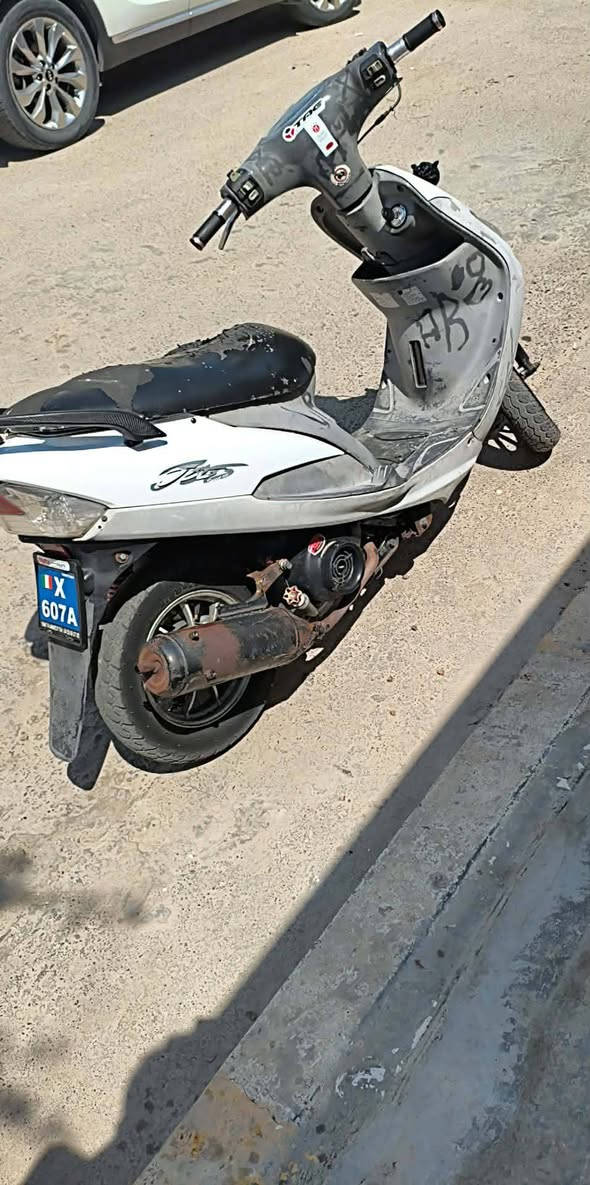 سلام عليكم
ماكس منغولي محرك 49
للبيع السعر 
390وبيه مجال 
او مراوس بلعب 
 اتصل  ،،*********** ما متواجد عل فيس قليل
مكان الدراجه بل كرمه 
 باقي التفاصيل خاص
 ملاحضه عندي وياله عدد 4بلاد للبيع
