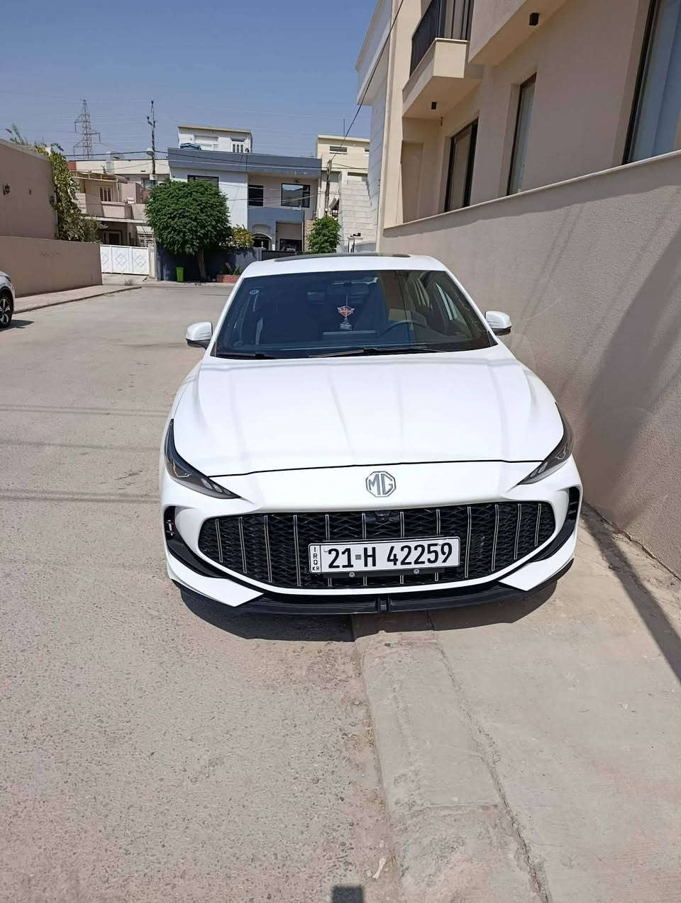 mg gt 2025 فول مواسەفات بۆیاخ تەنک بێ چاڵ بێ شوخت  28000 رۆشتوە 
نرخی 123 وەرەقەو مامەڵەیەکی برایانە
***********
