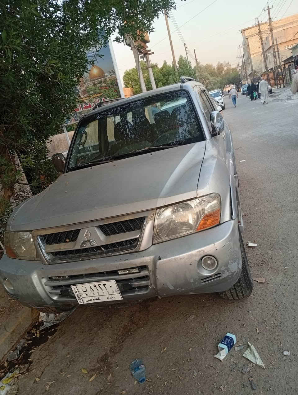 السلام عليكم 
باجيرو موديل 2006 رقم بغداد الماني تحويل مباشر 
السياره ابلاديه بس بيهه جراد مكيني وكير خير من الله 
الحداديه 80/100 السعر 65وبيهه مجال بسيط بيع مستعجل العنوان بغداد البياع رقم الهاتف ***********
