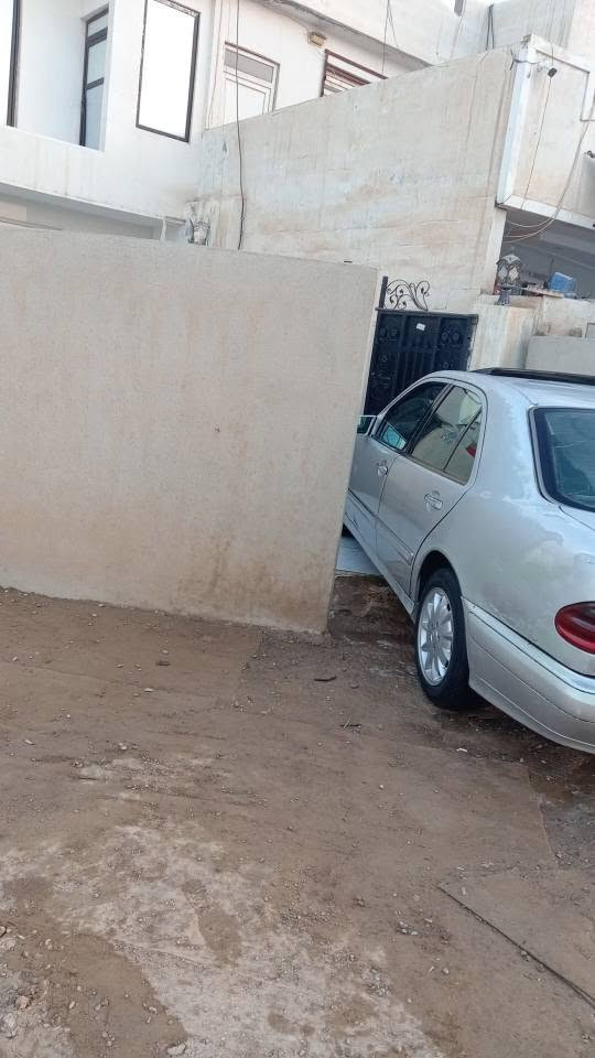 گۆڕینەوەوفرۆشتن تۆماتیک قەپات مواسەفات گێڕومەکینەی بیلادە6پستنەئاڕم پلاستیک ئیناساخ بەشەرتی ئەوەلیات وبەشەرتی گێڕومەکینە کارەبایی سەیارەکەلەسەردەقە بەس بۆیاخ عامێکی دەوێت***********لەهەولێرم پیرزین أربيل, العراق
